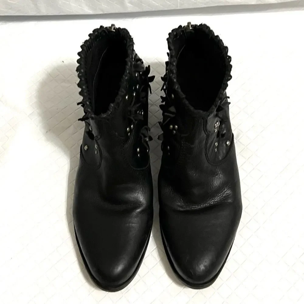 LIBERTY Black liberty black